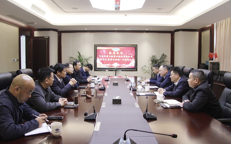 公司主要領(lǐng)導(dǎo)赴廬、蓉拜訪(fǎng)多家兄弟單位
