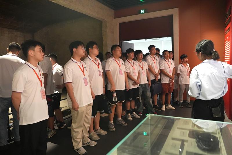2024年7月25日，公司組織新入職員工到楊開慧紀(jì)念館接受愛國主義教育